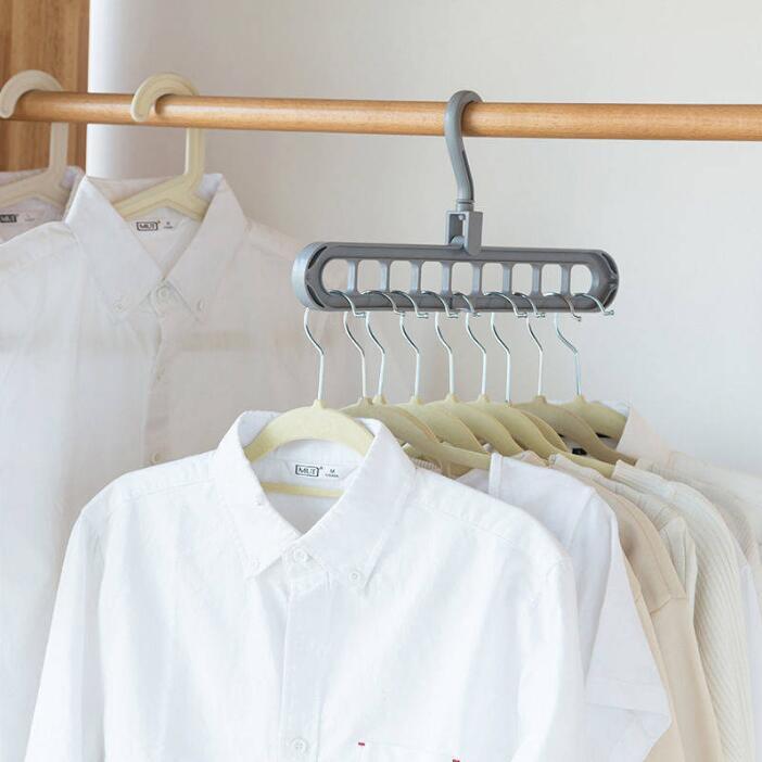 6PCS Rotating Clothes Hanger Set – Heavy-Duty Plastic Storage Hooks (3 Beige + 3 Green)