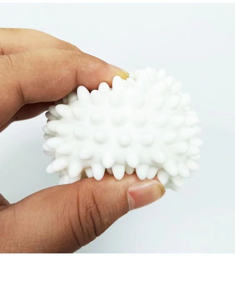 6pcs Plastic Laundry Balls – Reusable Washing Machine Cleaner Balls for Softer Clothes & Reduced Residue