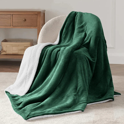 Double-Layer Thick Lamb Fleece Blanket – Ultra-Soft Warm Solid Color Throw for Bed & Sofa